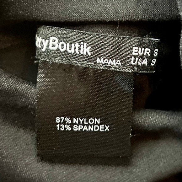 PattyBoutik Maternity Black Capri Leggings Over Belly Size Small - Picture 3 of 5